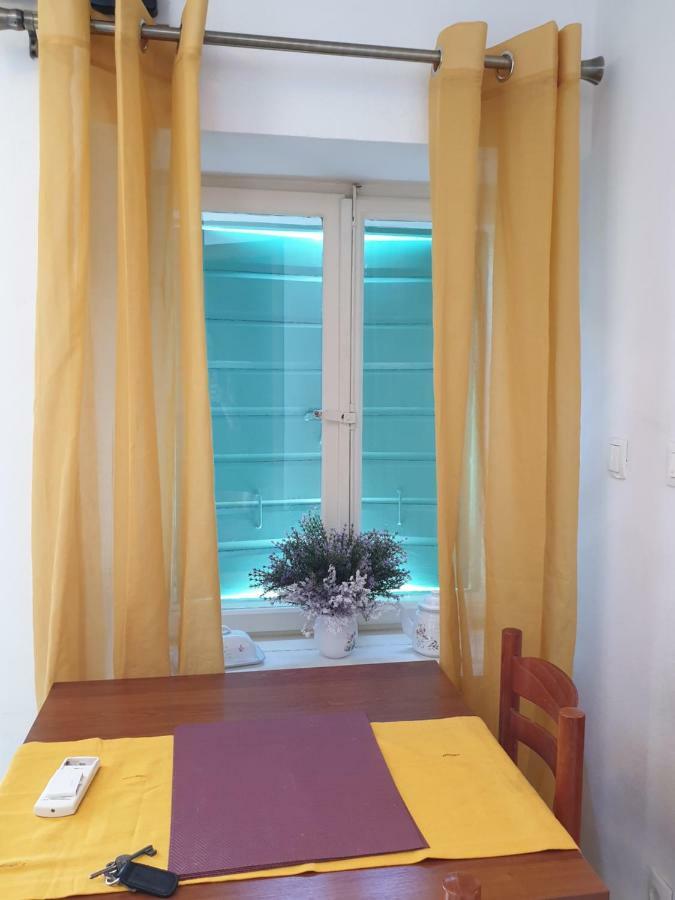 Hotel Lemon Tree Donji Seget Exterior foto